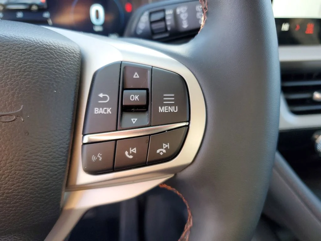 Used 2026 Vapor Blue Metallic Ford Active image 11