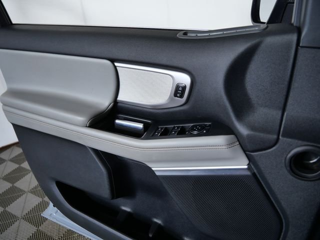 Certified Used 2025 Gray Ford Active image 26