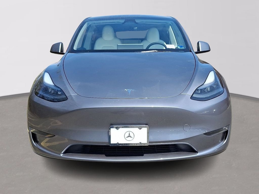 Used 2024 Tesla Model Y Long Range with VIN 7SAYGAEE3RF111412 for sale in Chantilly, VA