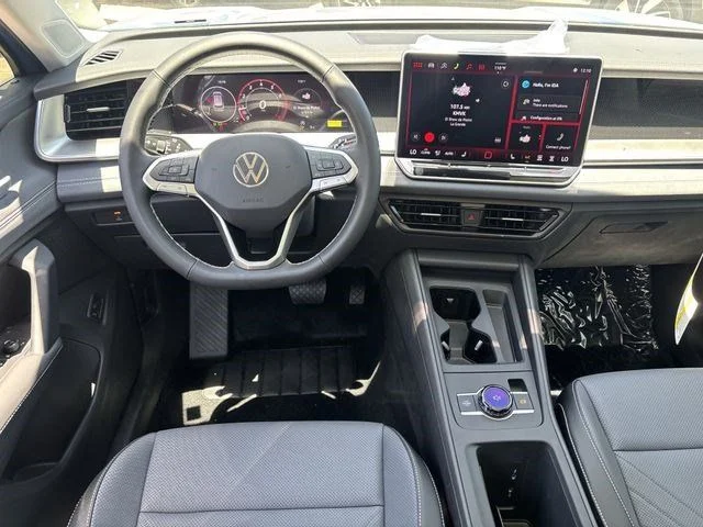 New 2026 Blue Volkswagen SE image 10