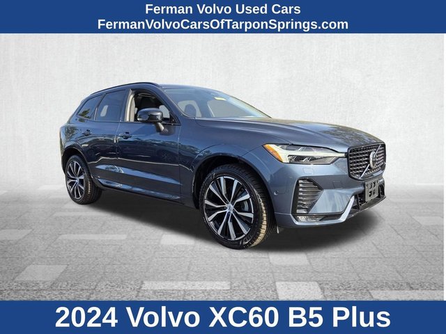 2024 Volvo XC60 B5 Plus Dark Theme AWD's photo
