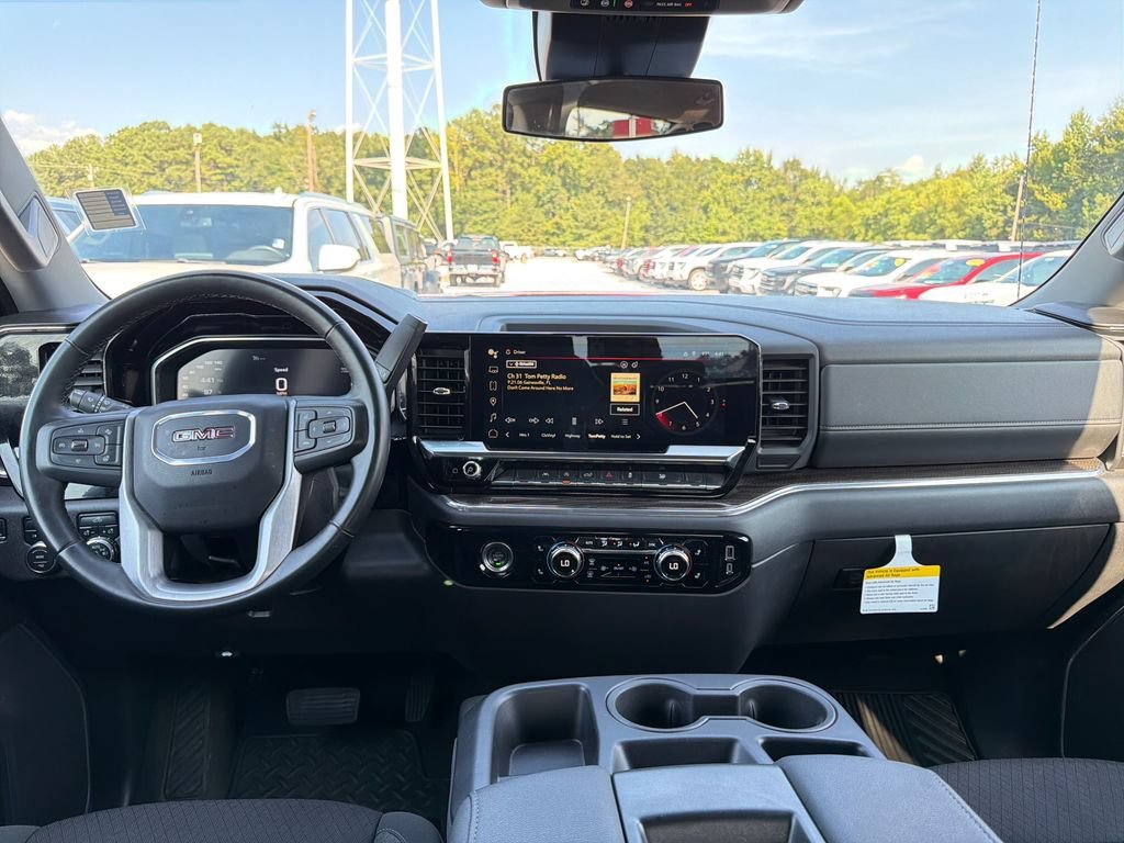 2024 GMC Sierra 1500 Elevation - Photo 14