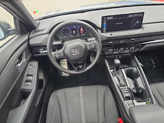 Used 2024 Gray Honda Sport image 16
