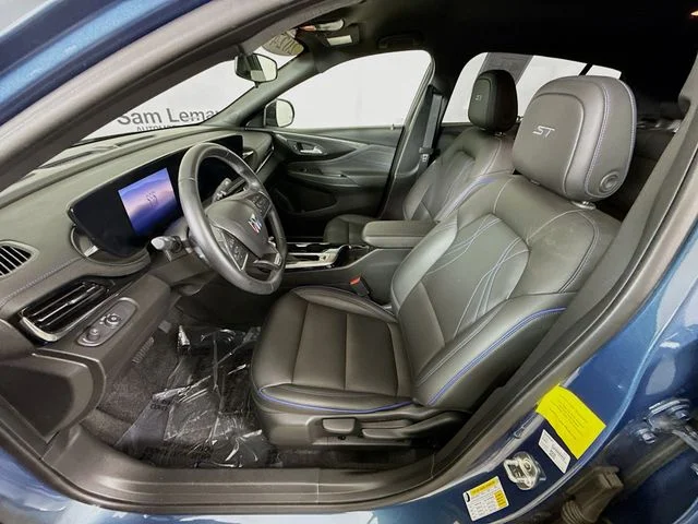 Used 2024 Blue Buick Sport Touring image 20