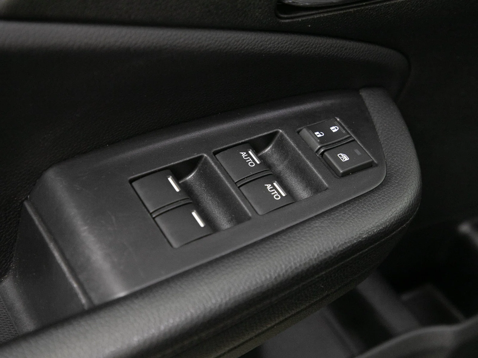 Used 2019 Crystal Black Pearl Honda 4D EX-L 4WD image 21