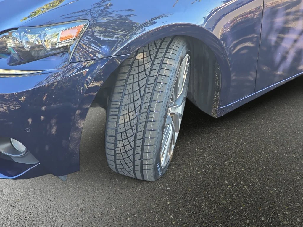 Used 2014  Lexus 250 image 35