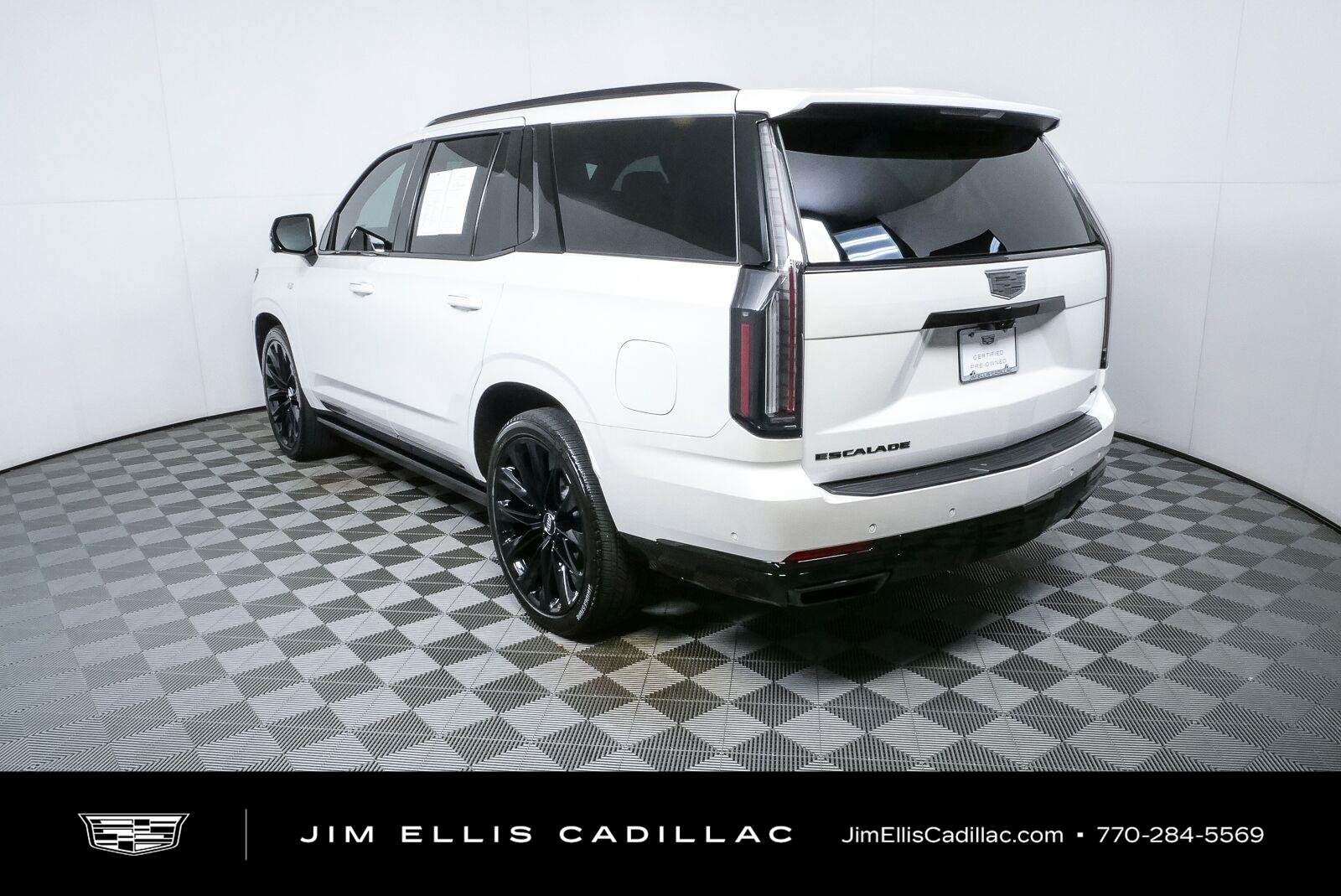 Used 2025 Crystal White Tricoat Cadillac Sport Platinum image 34