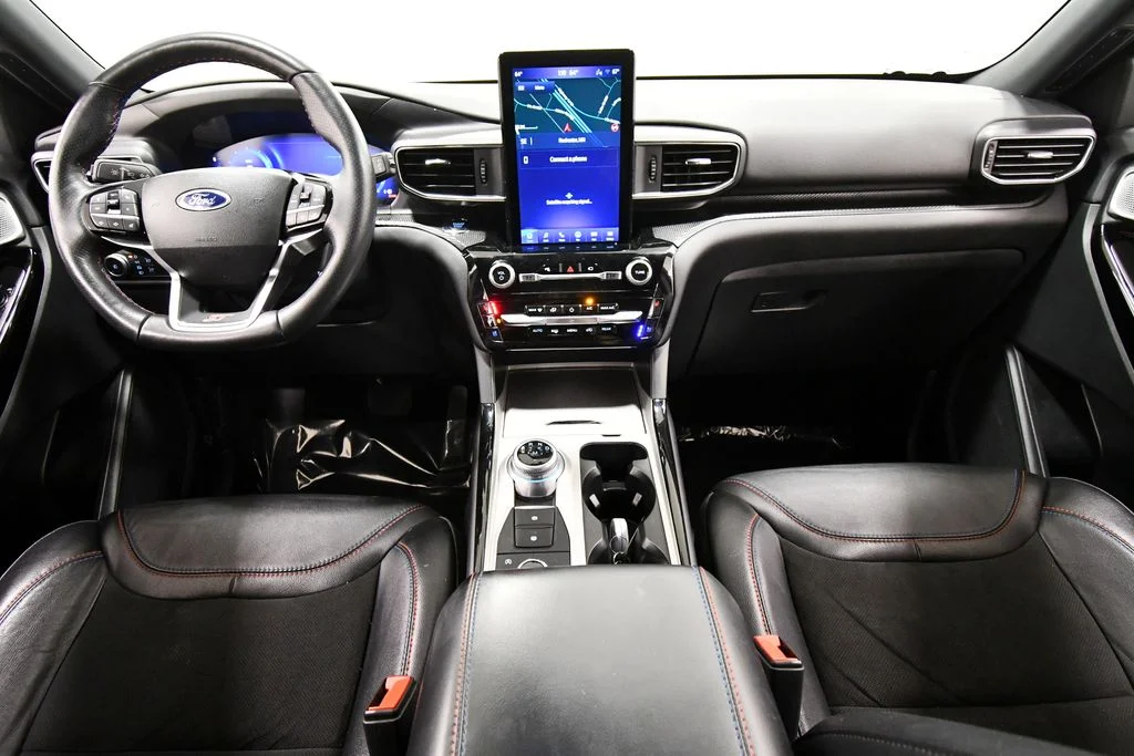 Used 2023 Silver Ford ST image 3