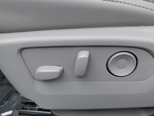 New 2026 Summit White GMC SLT image 18