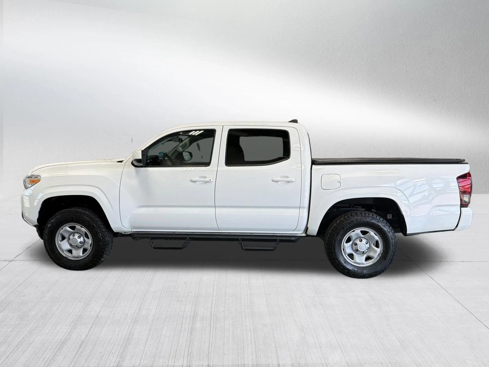 Used 2021 Super White Toyota SR image 5