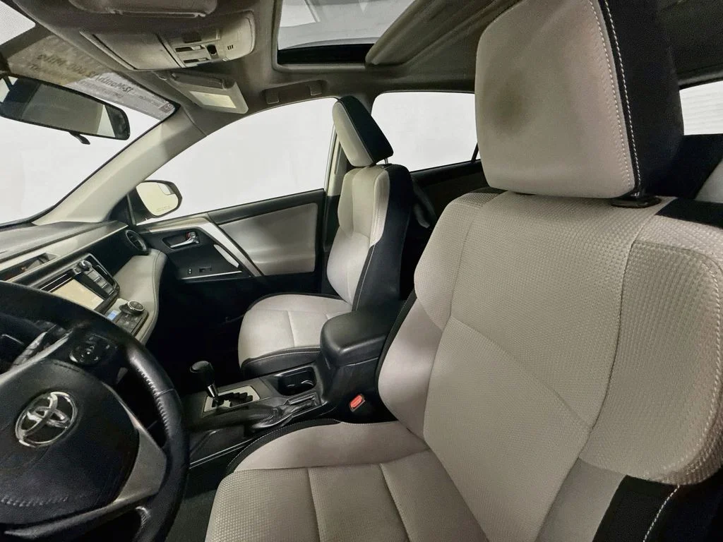 Certified Used 2016 Super White Toyota XLE image 18