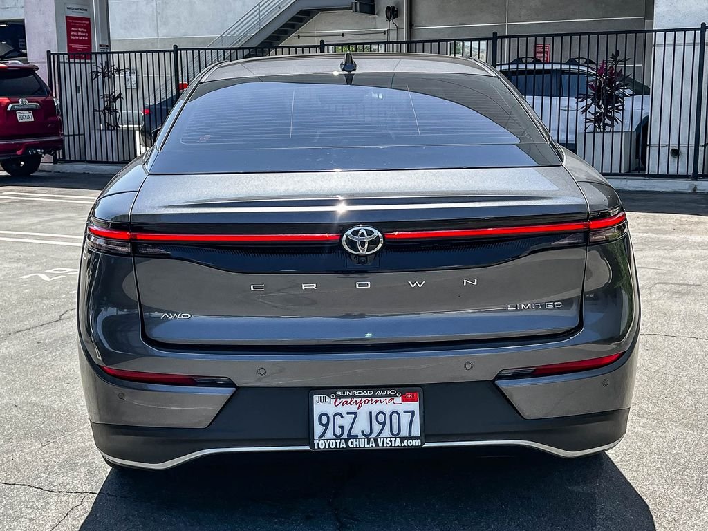 Used 2023 Gray Toyota Limited image 5