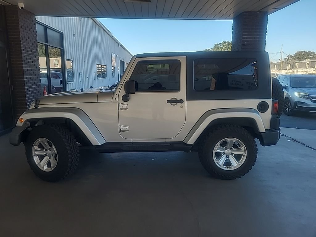 Used 2009 Jeep Wrangler Sahara with VIN 1J4FA54189L752008 for sale in Metairie, LA
