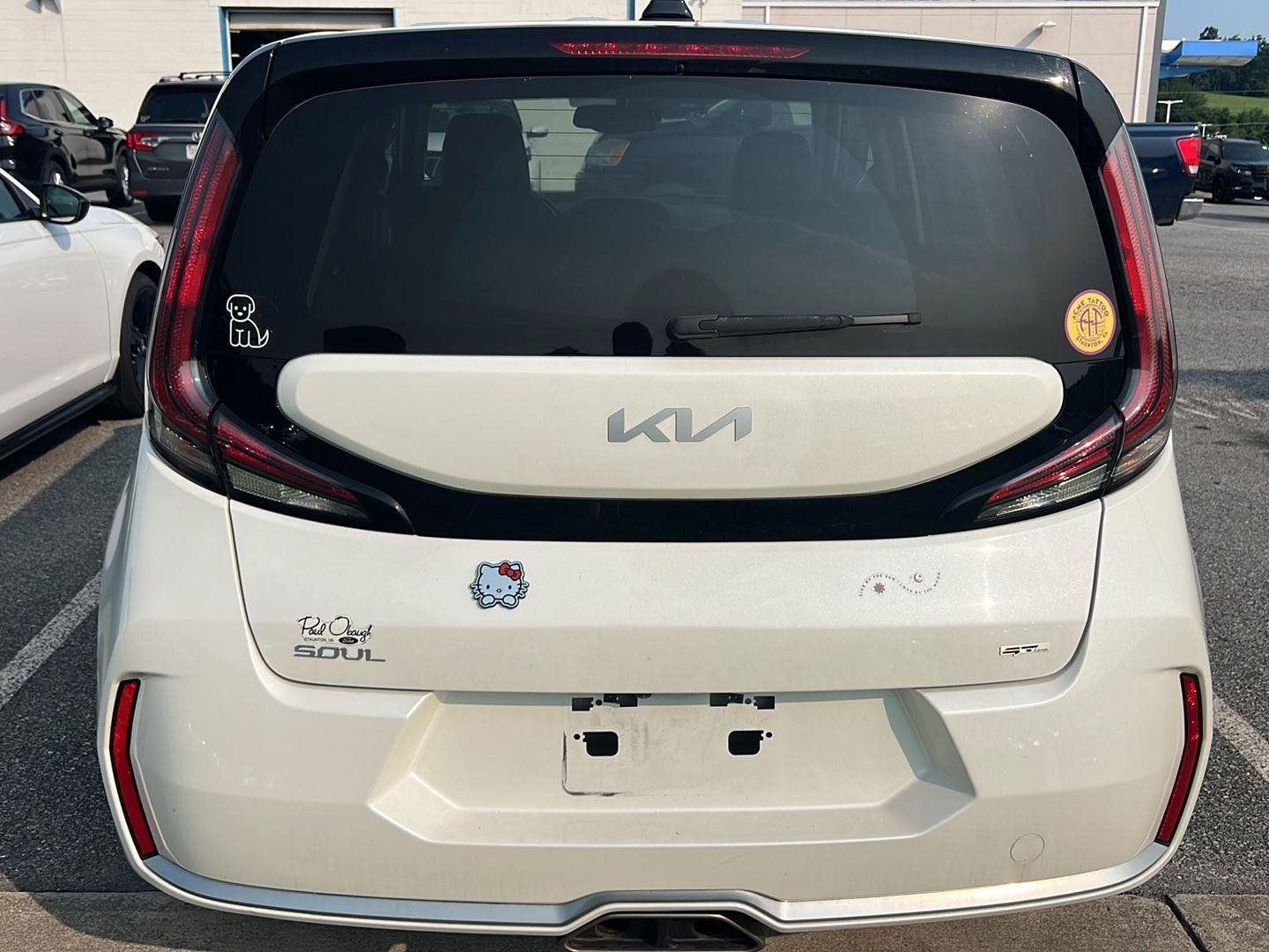 Used 2023 Snow White Pearl Kia GT-Line image 3