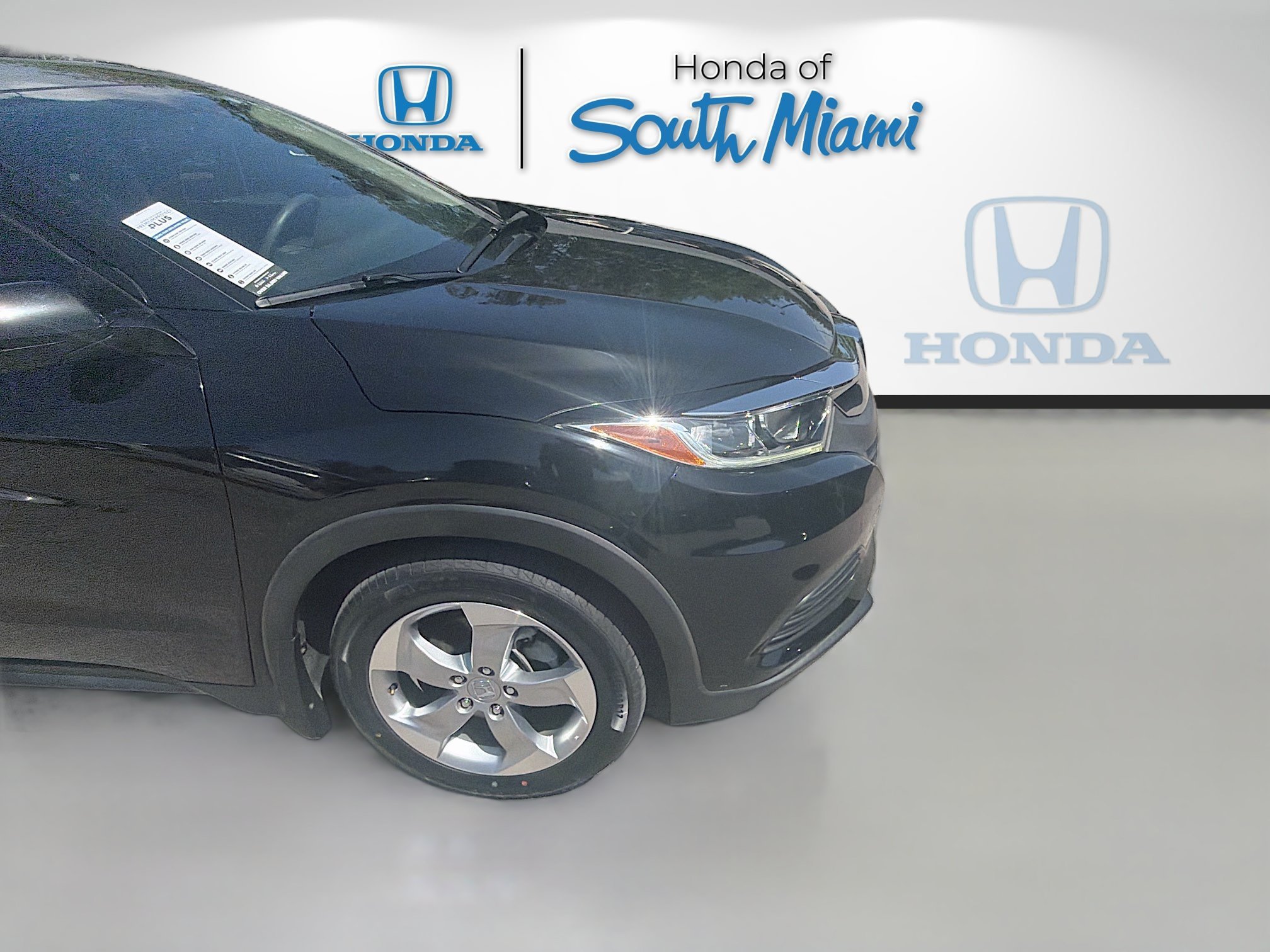 Certified Used 2022 Modern Steel Metallic Honda LX image 33
