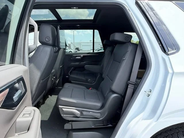 New 2026 Summit White Chevrolet Z71 image 12