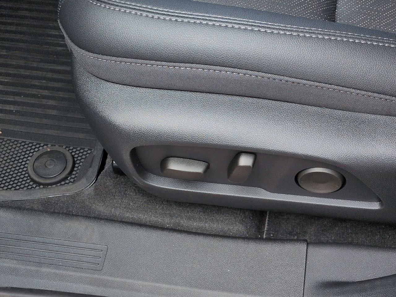 2026 Chevrolet Equinox LT - Photo 36