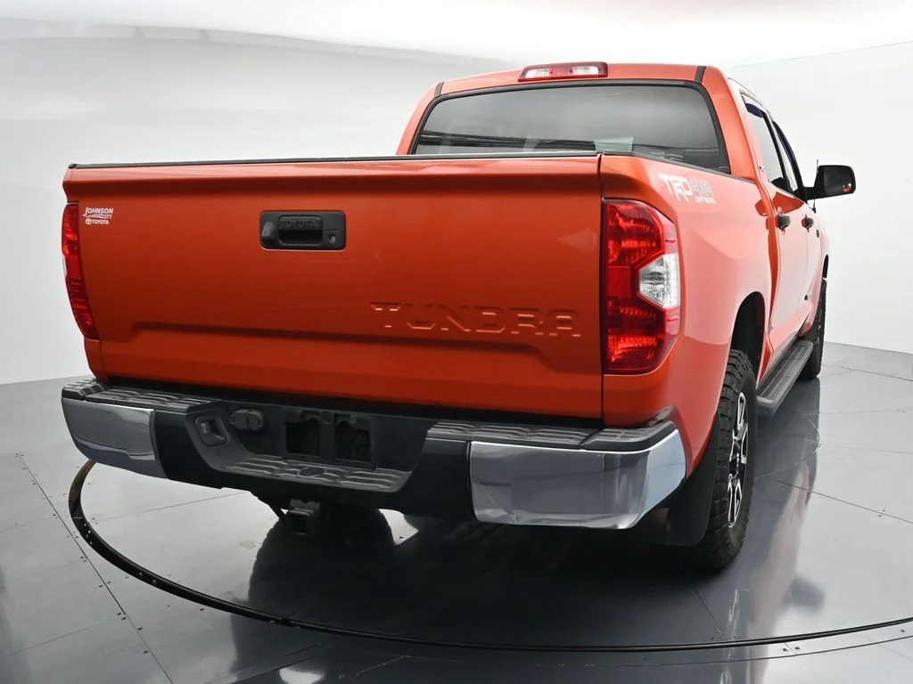 Used 2017 Red Toyota SR5 image 6