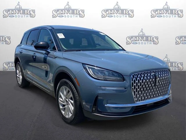 2025 Lincoln Corsair Premiere FWD's photo