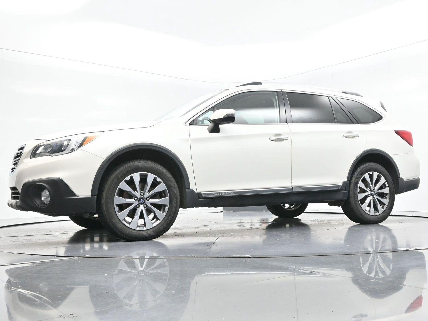 Used 2017 Crystal White Pearl Subaru Touring image 48
