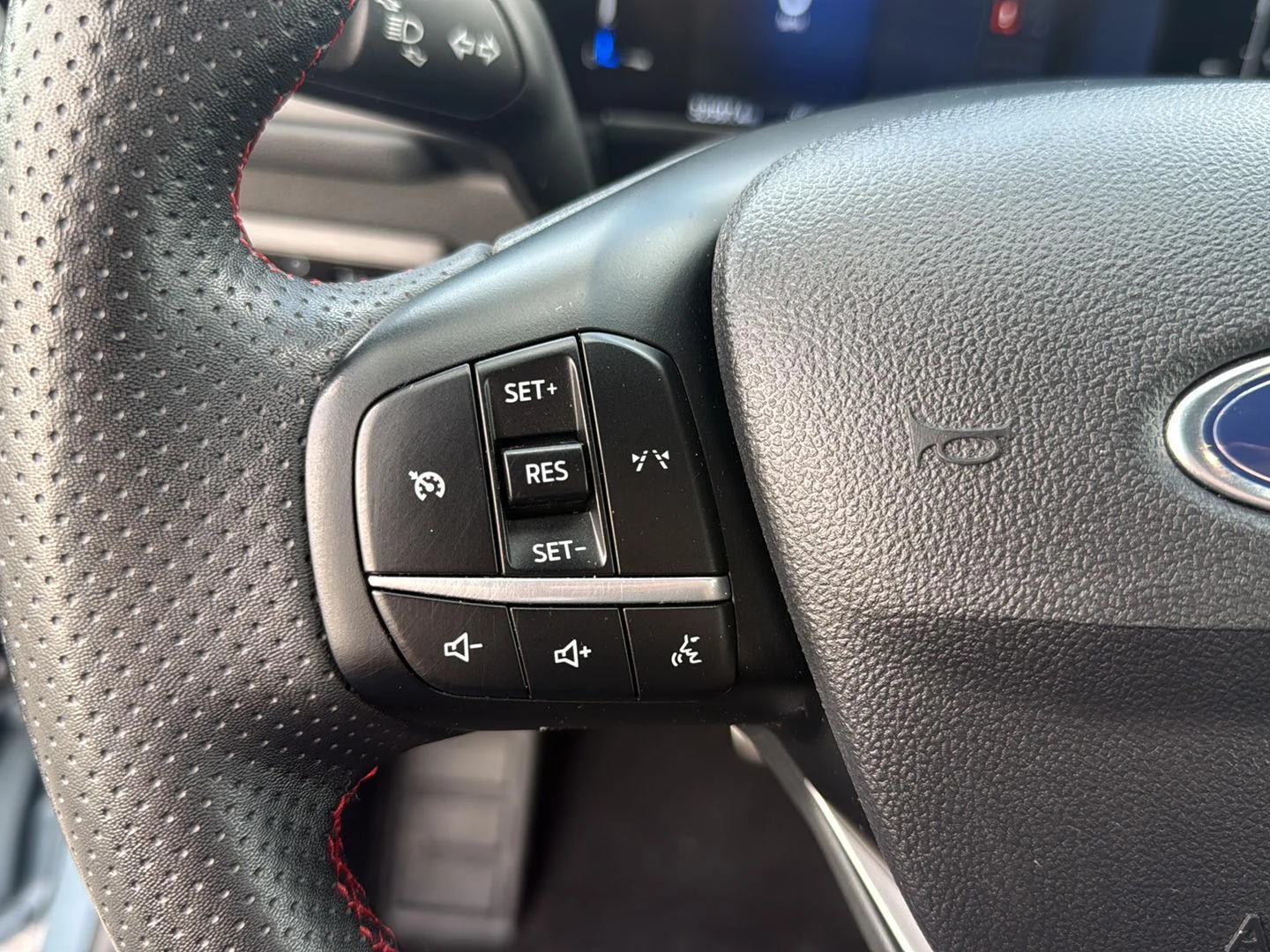 Used 2023 Vapor Blue Ford ST-Line image 17
