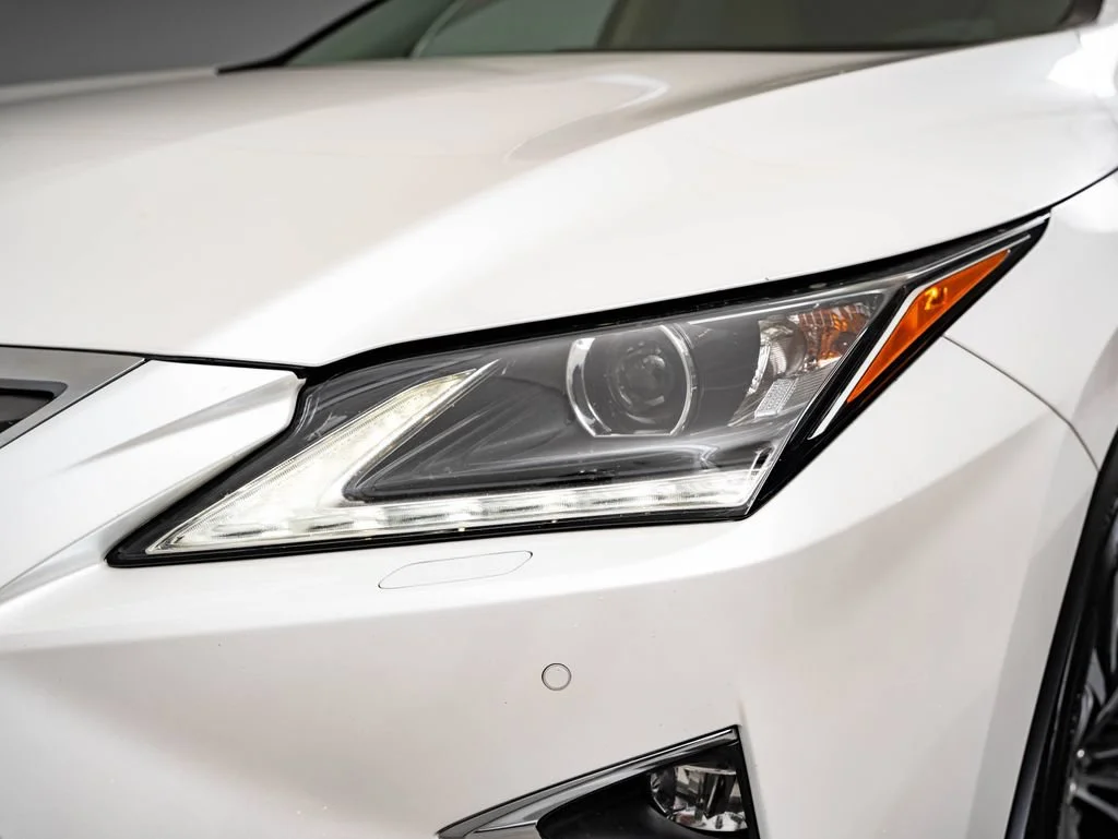 Used 2017 Eminent White Pearl Lexus 350 image 15