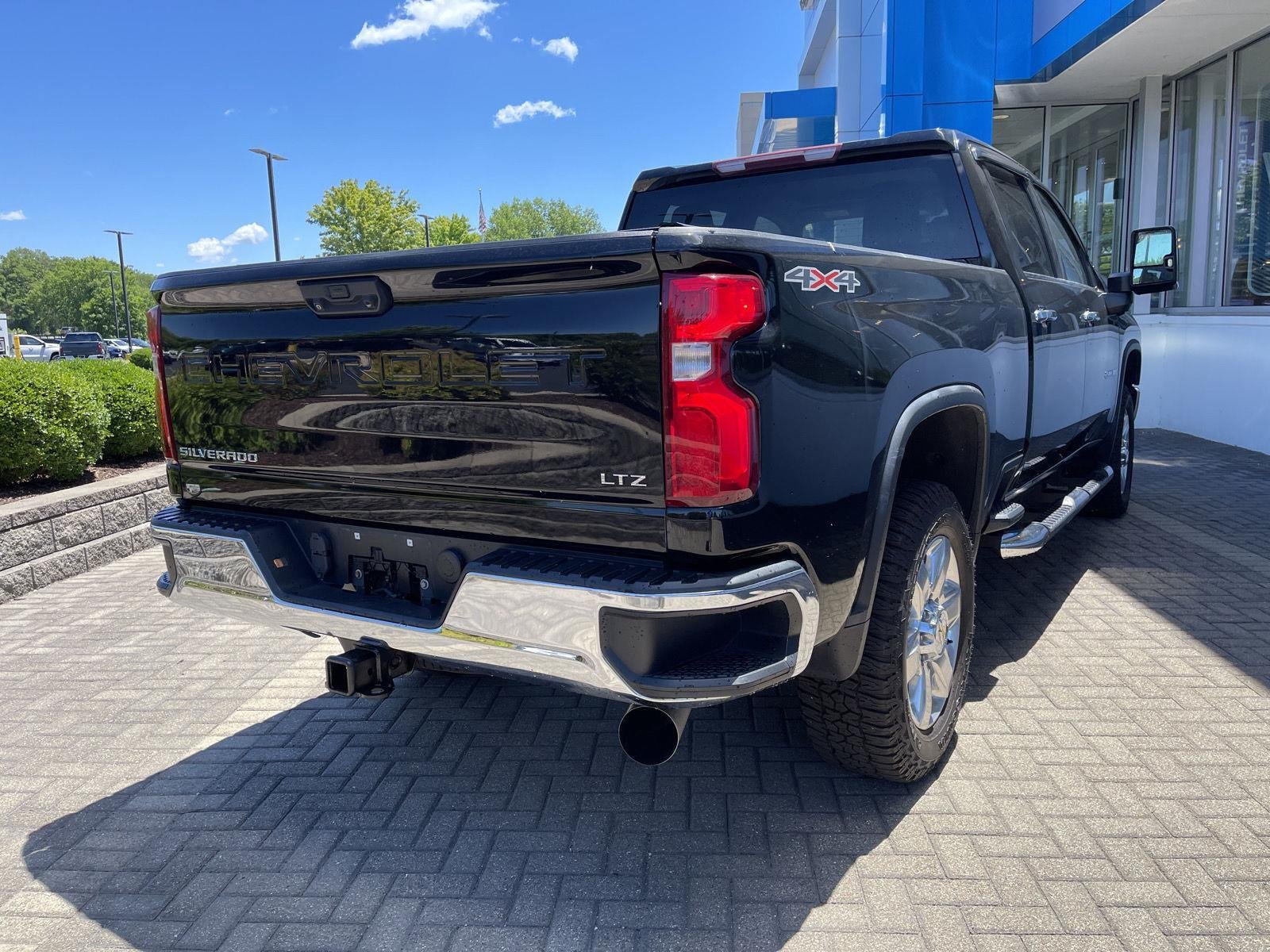 Used 2022 Black Chevrolet LTZ image 5