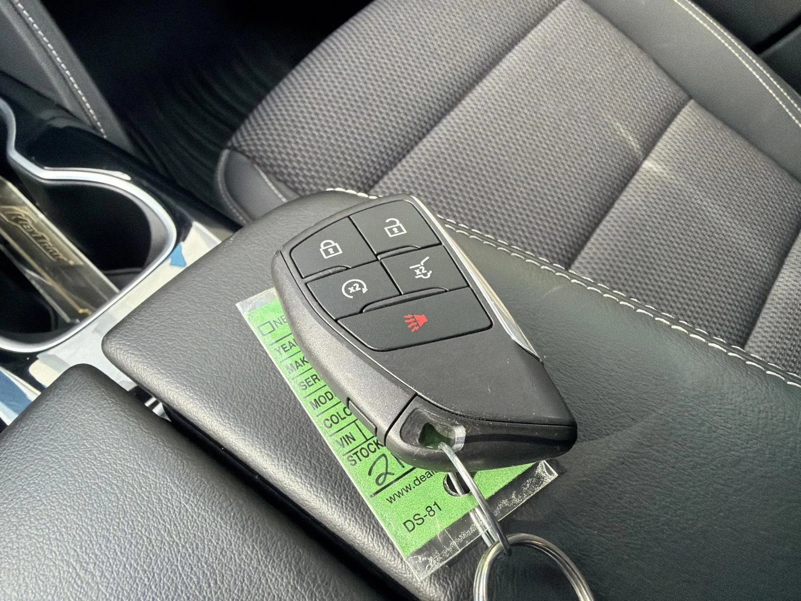 Used 2021 SUMMIT WHITE Buick Preferred image 37