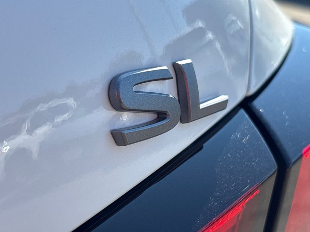 2025 Nissan Altima SL - Photo 14