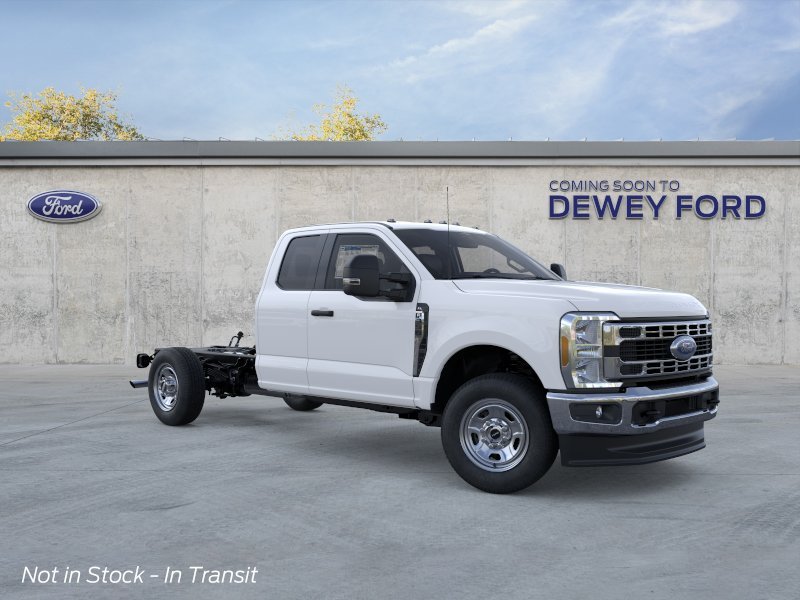 New 2026 Oxford White Ford XL image 7