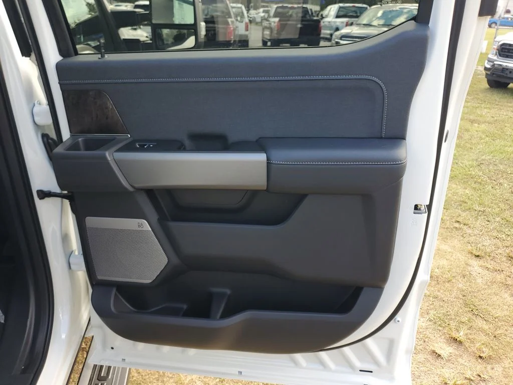 2026 Ford F-350 Super Duty Lariat - Photo 30