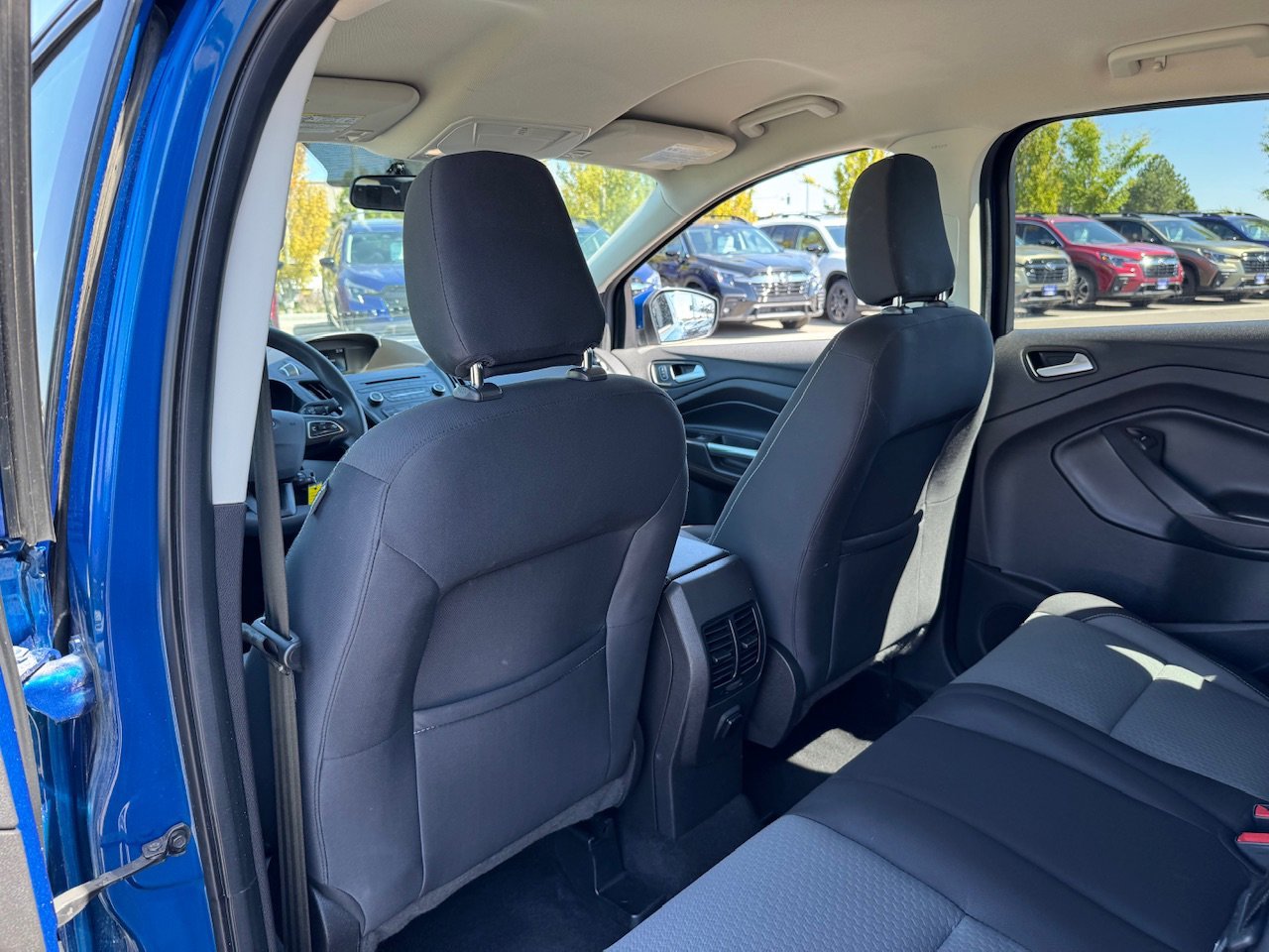 Used 2018 Lightning Blue Metallic Ford SE image 31