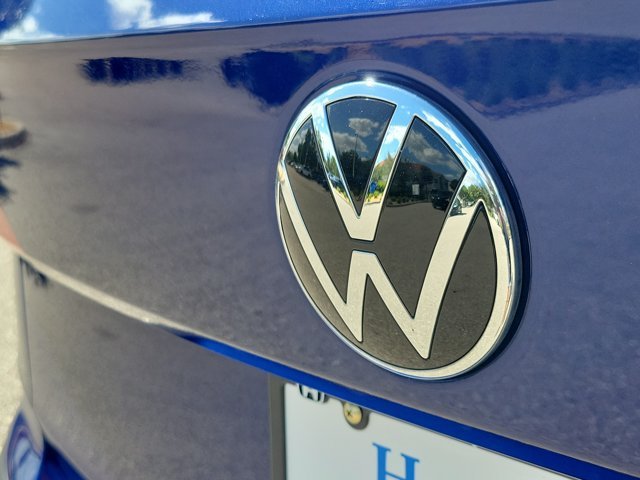 Used 2023 Dusk Blue Metallic Volkswagen 1.5T S image 8
