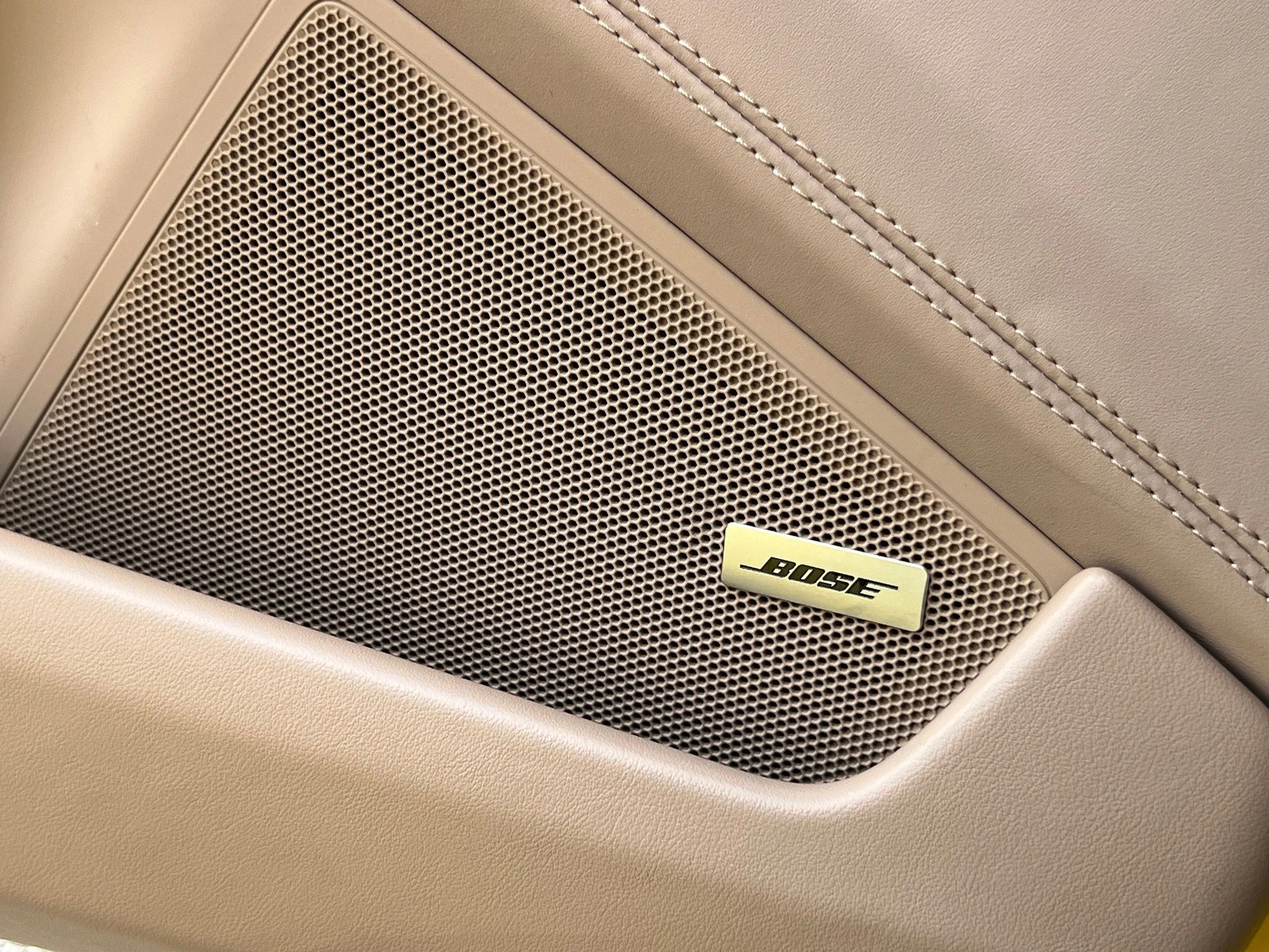 Used 2023 Yellow Porsche Turbo S image 29