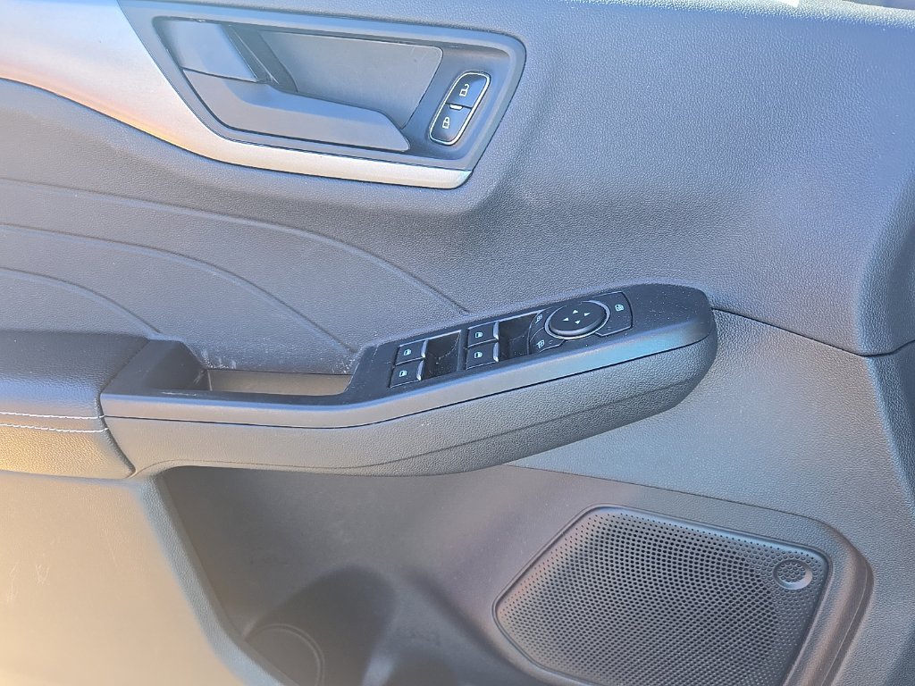 Used 2024 Vapor Blue Ford Active image 16