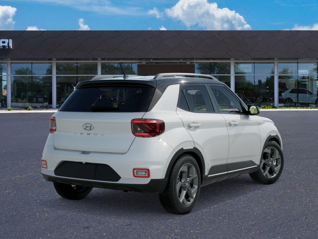 New 2026 Lunar White w/Black Roof Hyundai SEL image 4