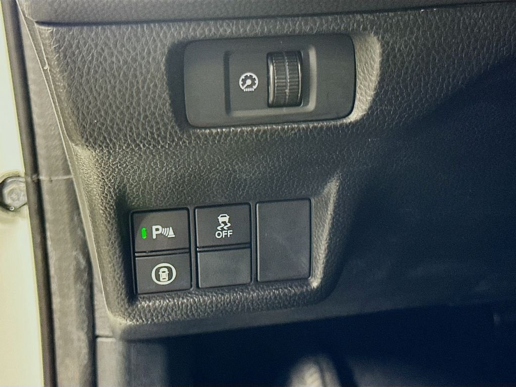 2022 Honda Civic Touring - Photo 10