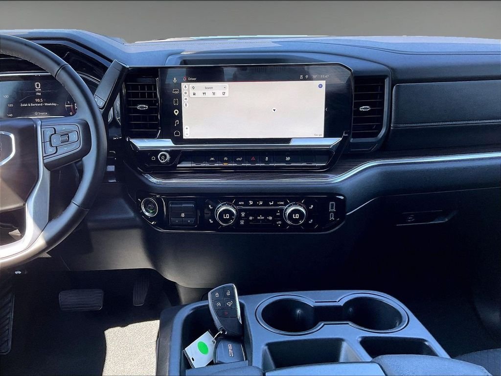 Used 2025 Black GMC Elevation image 18