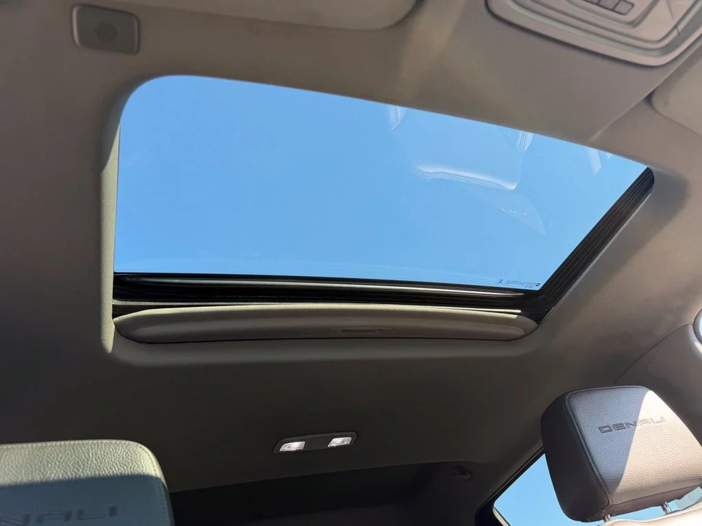 Used 2020 Gray GMC Denali image 32