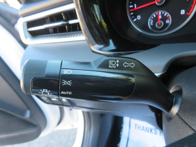 Used 2022 Glacial White Pearl Kia LX image 29