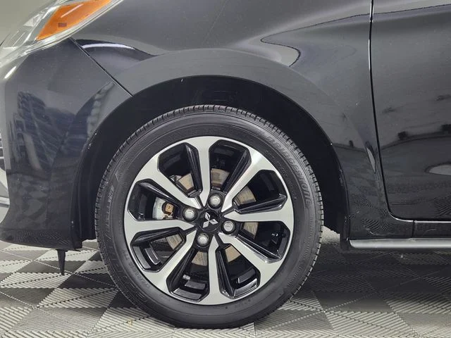 Used 2024 Black Mitsubishi SE image 20