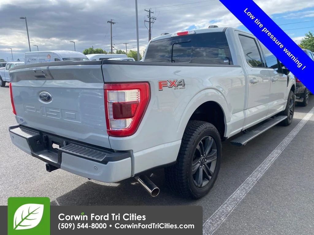 Used 2023 Avalanche Ford Lariat image 5