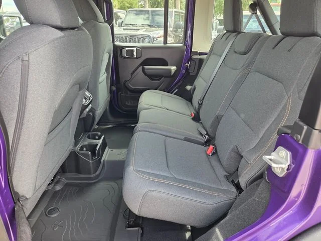 New 2026 Reign Exterior Paint Jeep Sport image 7