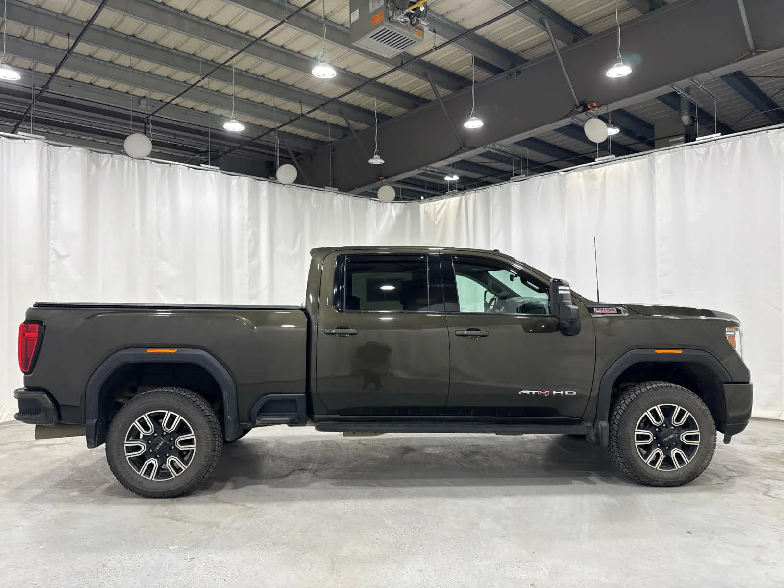 Certified Used 2022 FOREST METALLIC GMC AT4 image 6