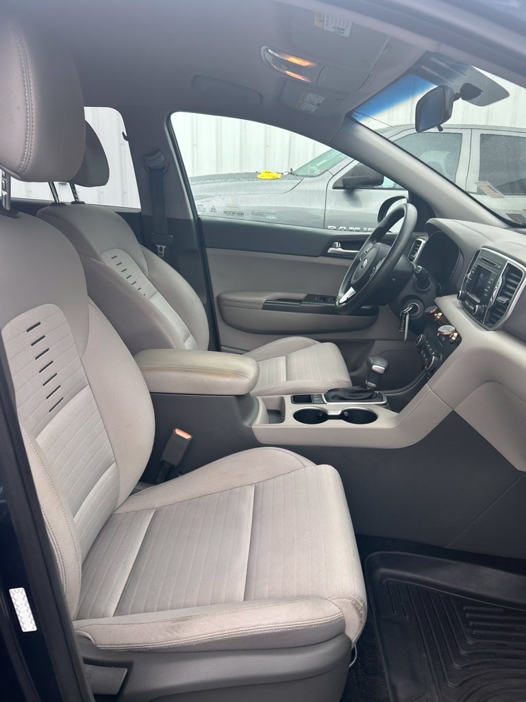 Certified Used 2017 Blue Kia LX image 24