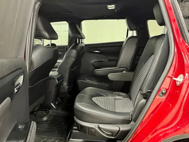 Used 2022 Red Toyota XSE image 19