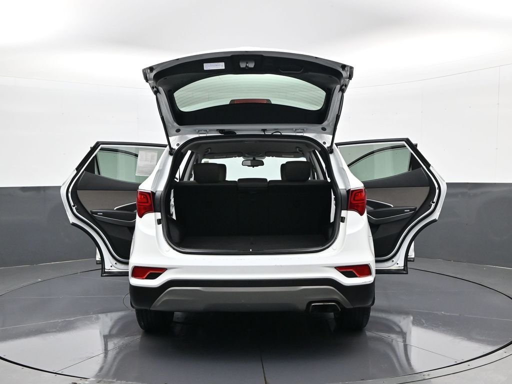 Used 2018 White Hyundai 2.4 Base image 32