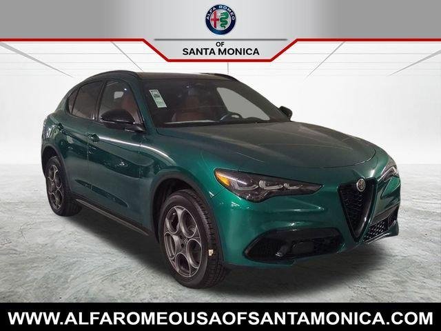 2025 Alfa Romeo Stelvio