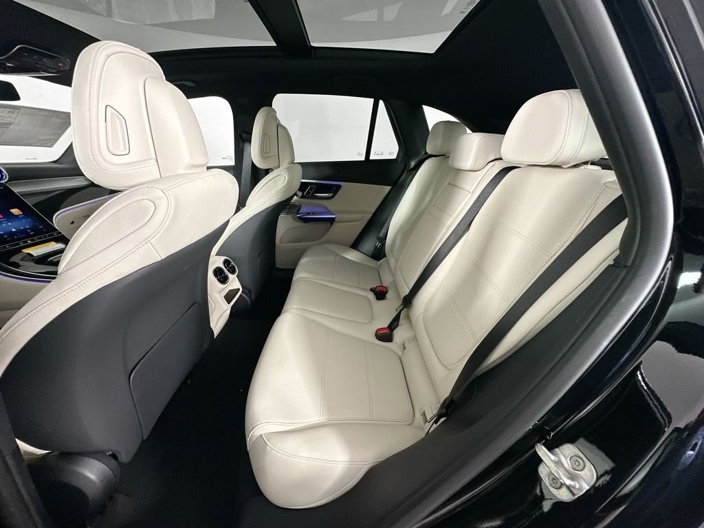New 2026 Black Mercedes-Benz GLC 300 image 26