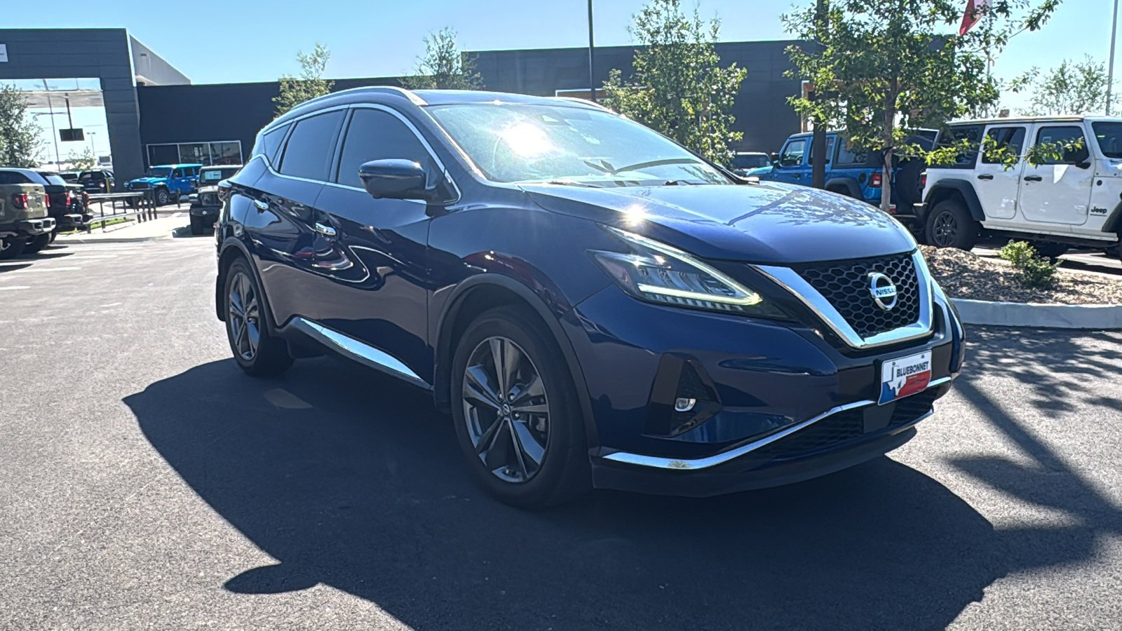 Certified Used 2020 Deep Blue Pearl Nissan Platinum image 3